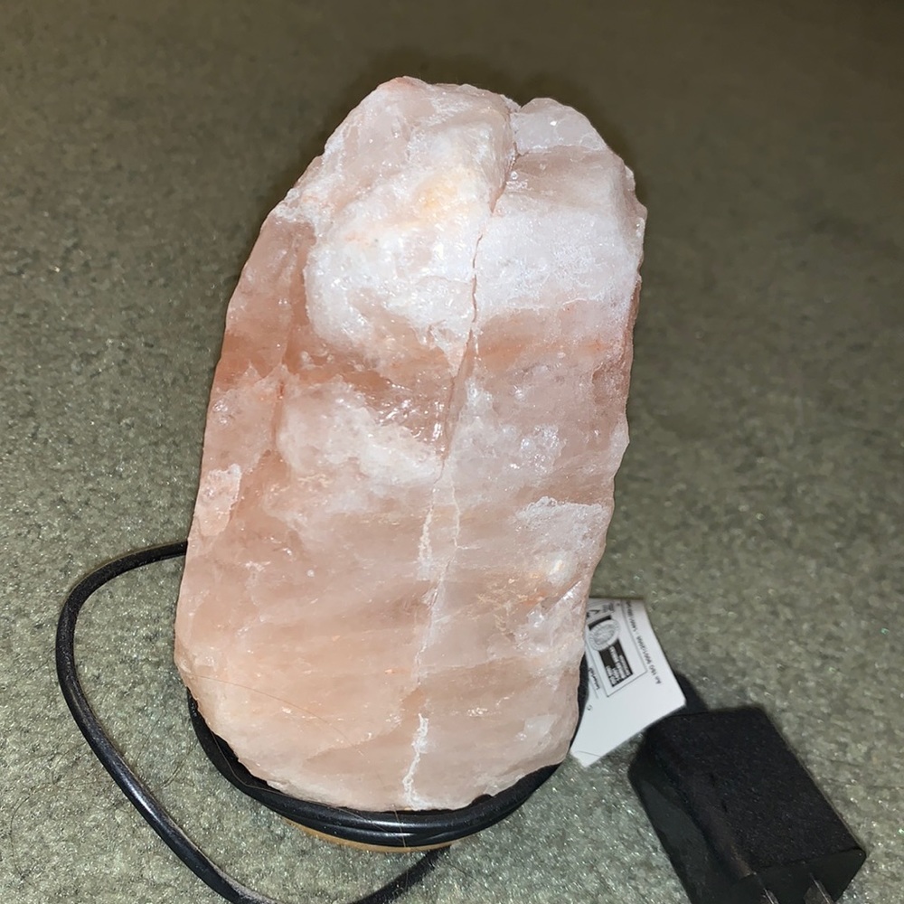Himalayan salt lamp